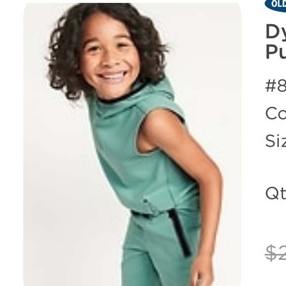 NWT  😎Boys Old Navy Dynamic fleece sweat/short set! It’s a size medium. 2 sets! - Picture 1 of 9